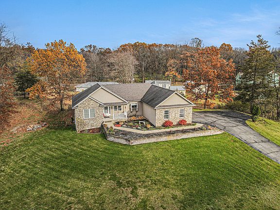 2nd image of 14505 Meadowpark Dr