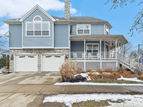 301 Erie St, South Haven, MI 49090