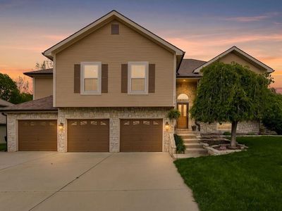 1218 Wildwood St, Leavenworth, KS, 66048