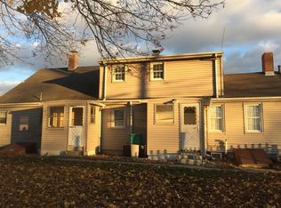 1379 County St, Somerset, MA 02726