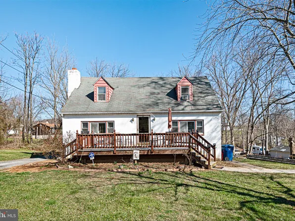 125 Irish Ln, Coatesville, PA 19320