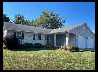 1301 Cherry Ln, Macon, MO 63552