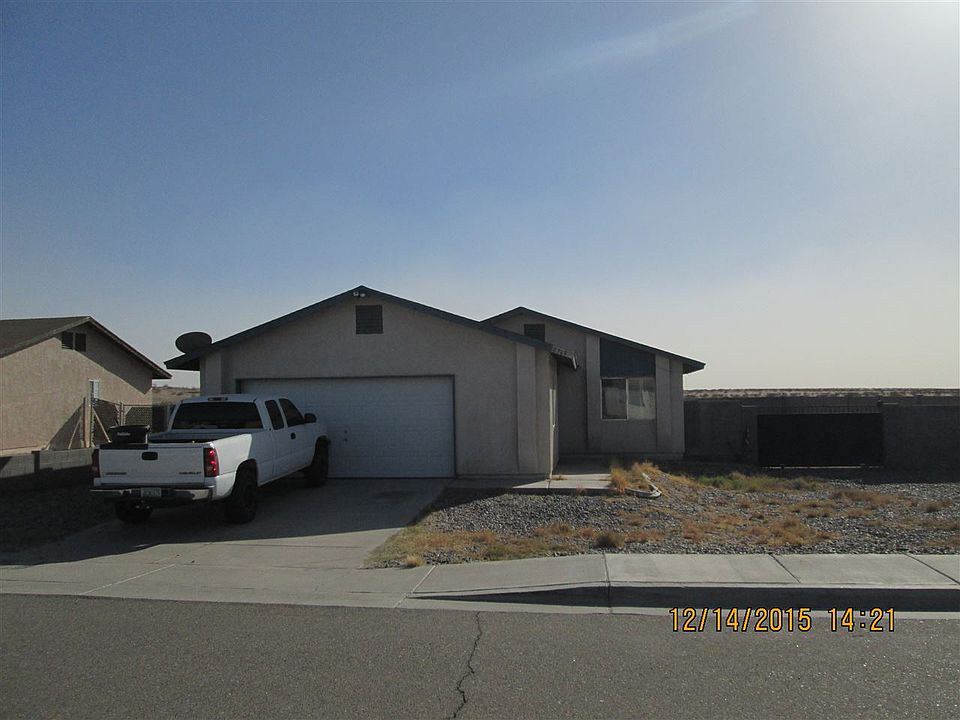 1st image of 8769 E 39th Pl