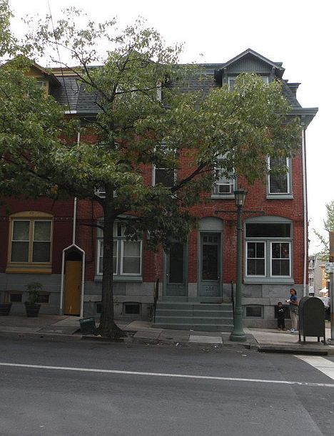 150 N. 11th St. Exterior