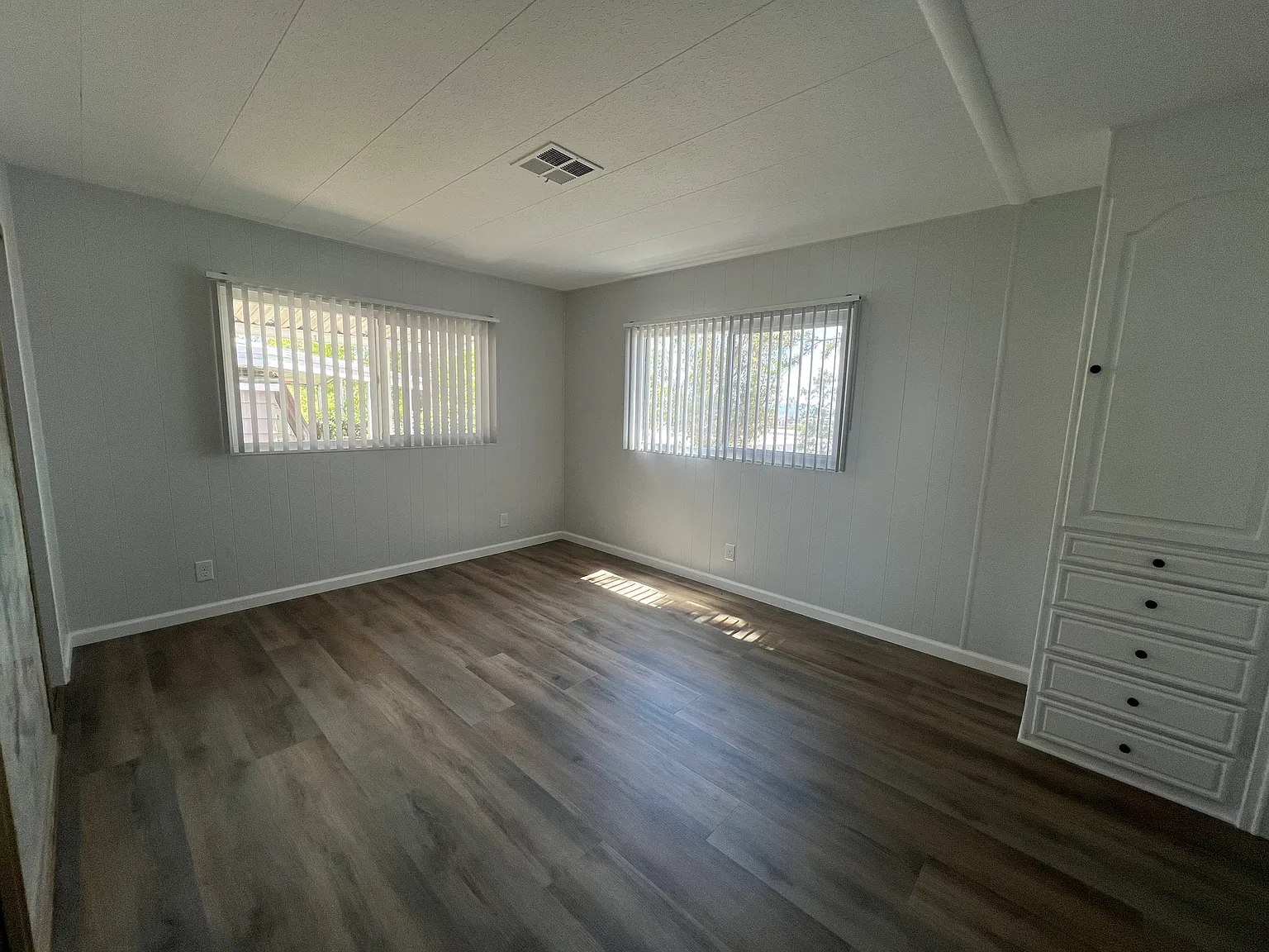 2 bed, 1440 sqft, $1,800 — Photo 4