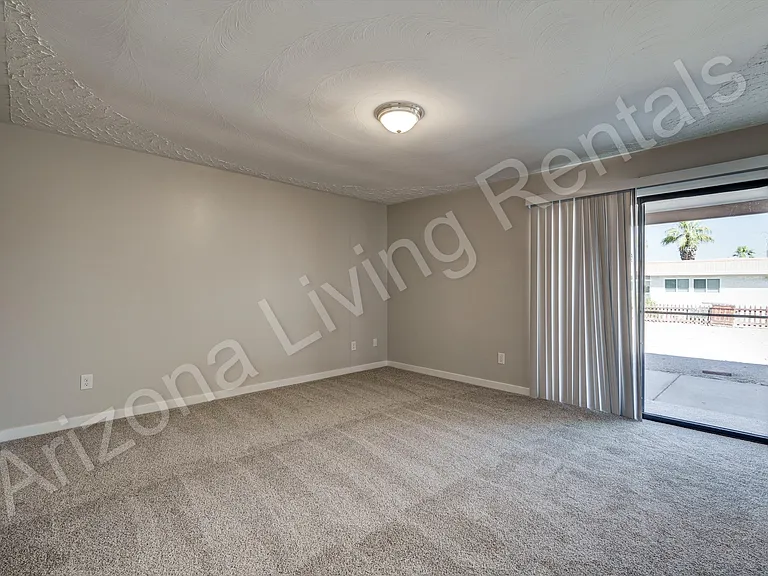 435 Flamingo Ln — Photo 13