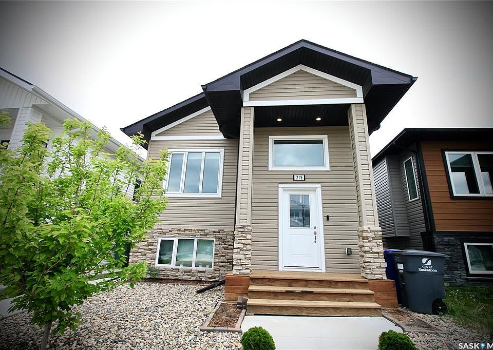 1st image of 215 Thakur STREET