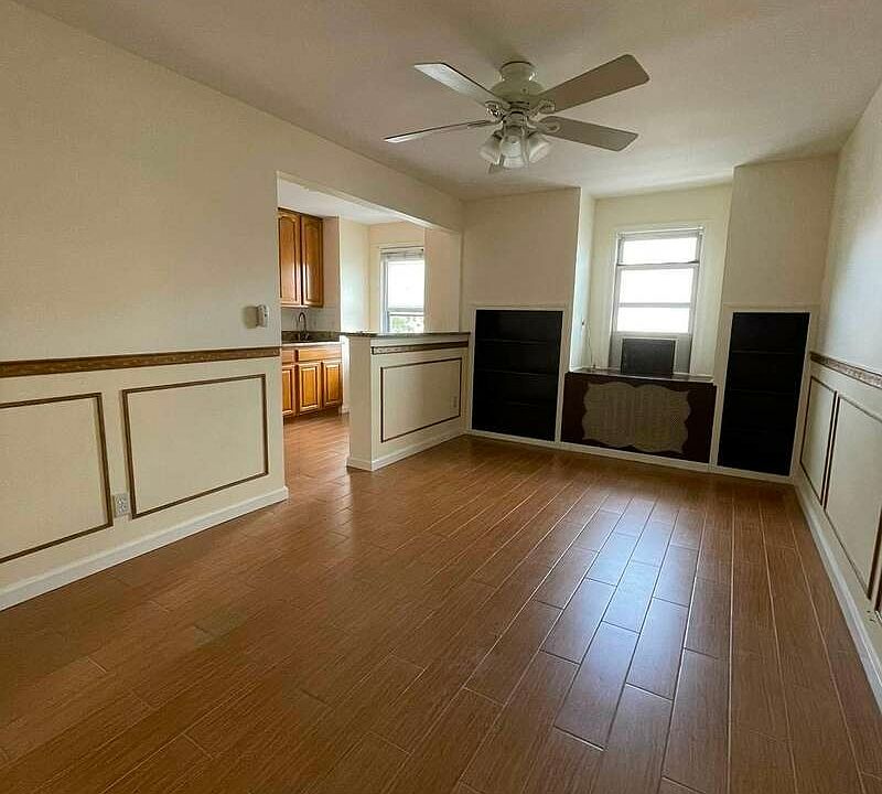 1st image of 21-24 29th St #2A