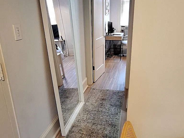 635 G St SE #2 — Photo 31