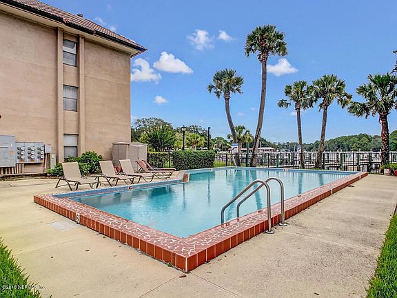 1307 River Hills Cir E Unit 6-MLS-Commun