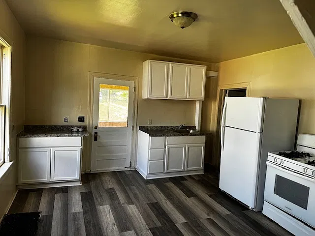 3 bed, 1500 sqft, $1,500 — Photo 1