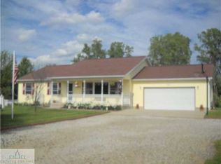 13597 Thornapple Ln, Perry, MI 48872