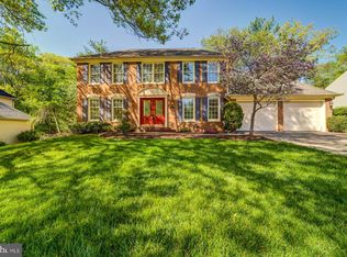 9310 Janphil Ln, Springfield, VA 22153