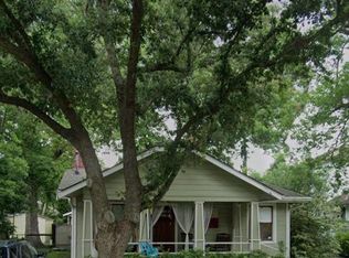 3716 Julian St, Houston, TX 77009