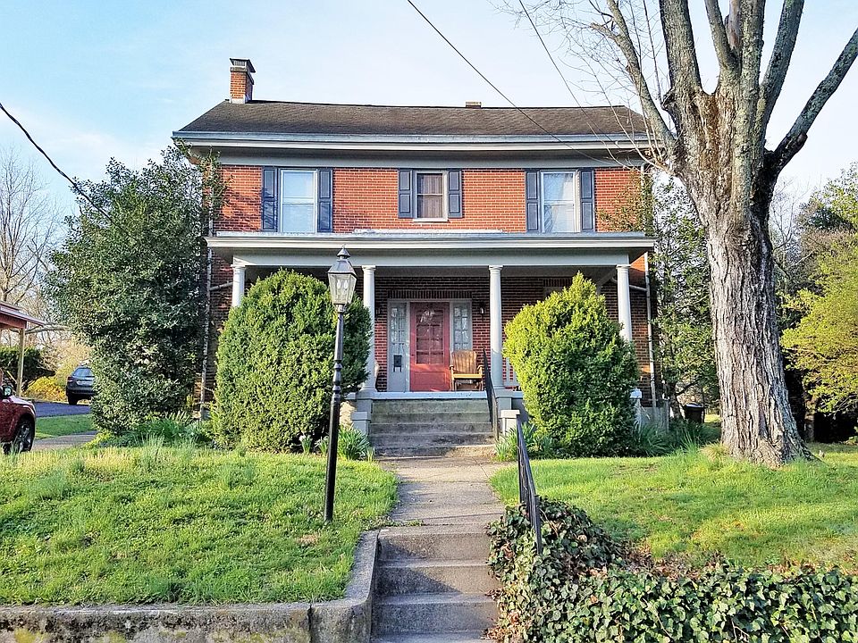 1st image of 10 Sellers Ave