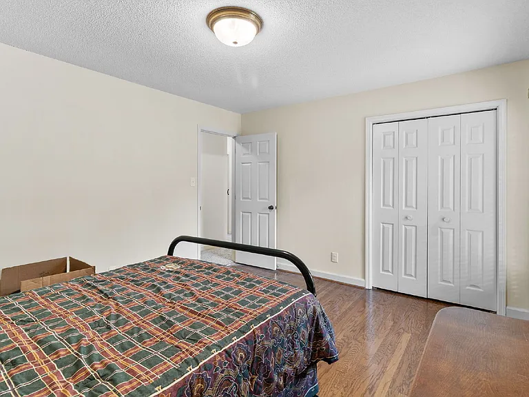 6859 Uppingham Rd — Photo 24