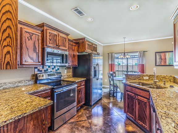 4th image of 51 Neely Ln