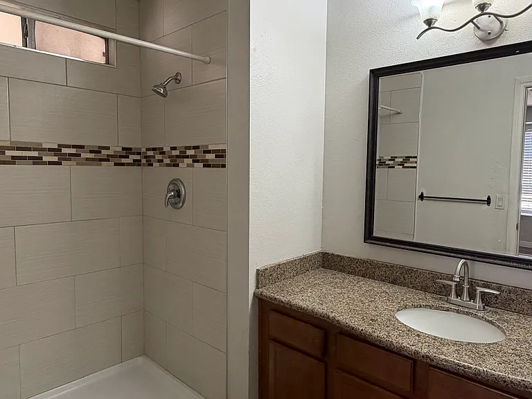 7200 Pirates Cove Rd #2023 — Photo 16