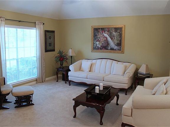 5th image of 11426 Normont Dr