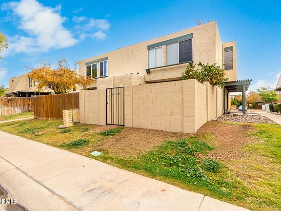 3rd image of 6018 W Golden Ln