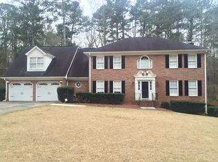 1075 Parkview Way, Lilburn, GA 30047