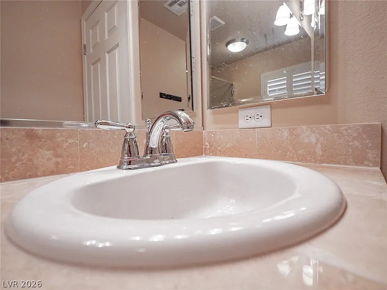 6327 Mount Palomar Ave — Photo 30