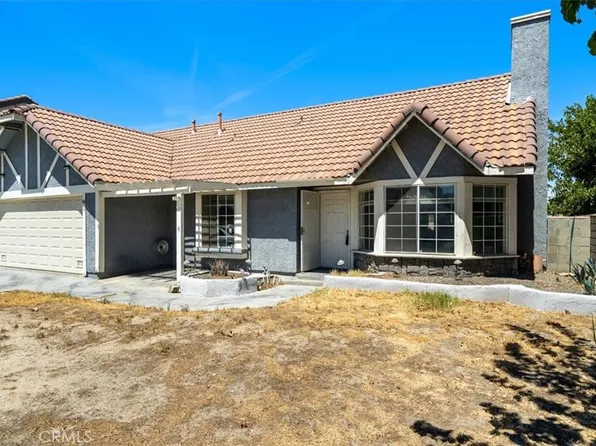 5311 Katrina Pl, Palmdale, CA 93552