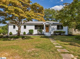 210 Woodfield Ave, Fountain Inn, SC 29644
