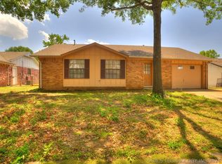 413 W Birmingham St, Broken Arrow, OK 74011