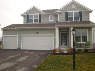 113 Hummock Dr, Etna, OH 43062