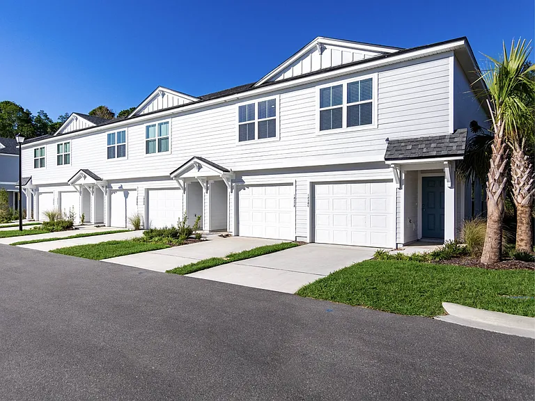 Waterside Townhomes at River City — Photo 11