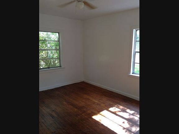 5th image of 1414 Cornelia Ave