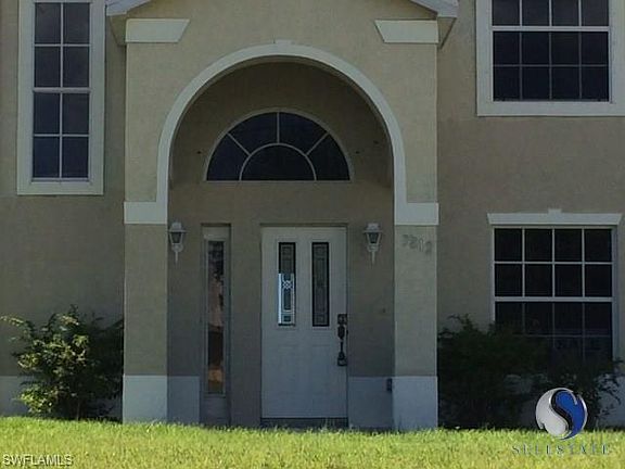 Inviting Entrance & Covered Porch