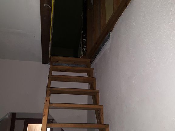5th image of 7205 Buffalo Ave