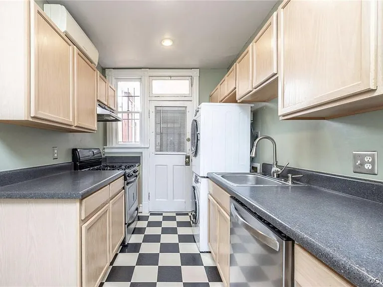 507 N Arthur Ashe Blvd #12 — Photo 7