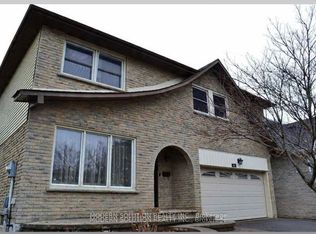 65 Manning Cres, Newmarket, ON L3Y6H3