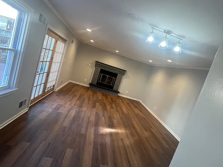 3516 Longfellow St #1 — Photo 25