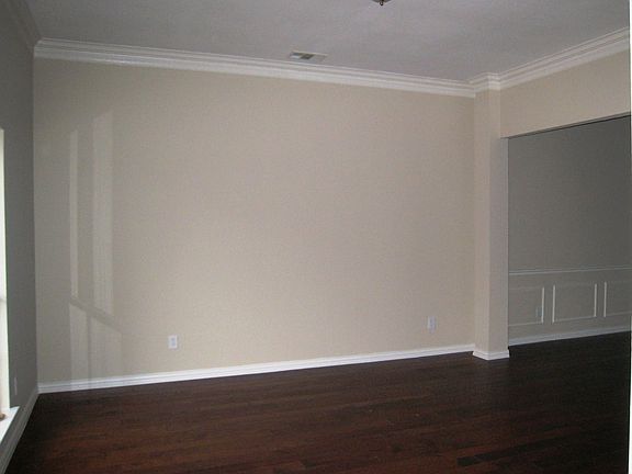 2nd image of 3406 Palmtree Dr