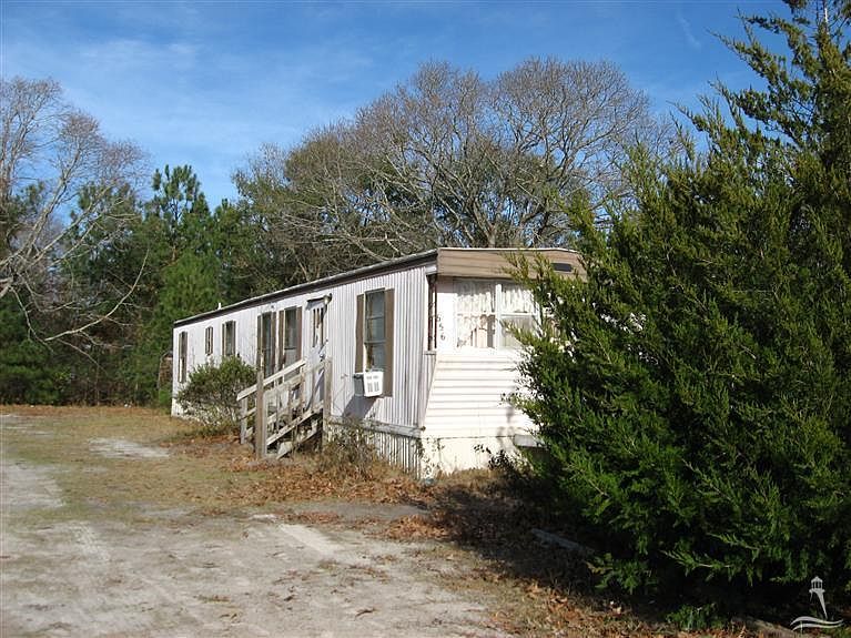 2nd image of 1656 Tuna Drive