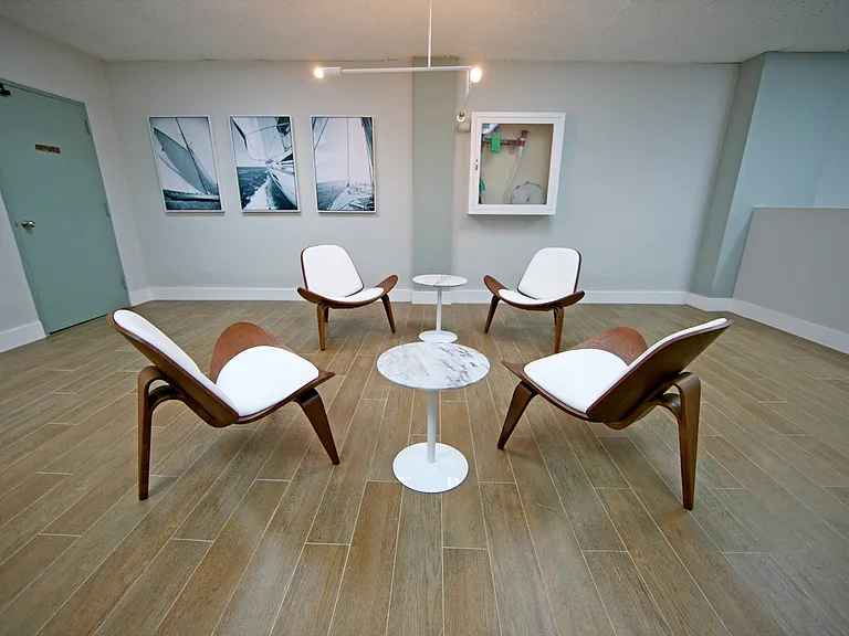Edwards Apartments — Photo 11