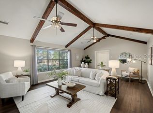 994 Dowlingwood Dr, Beaufort, SC 29902