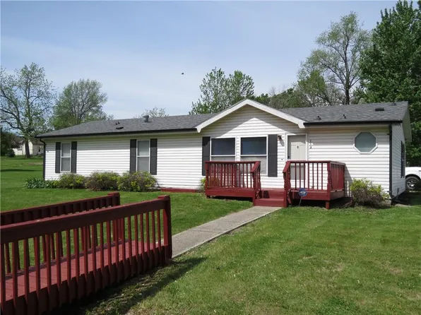 113 Rhode Island St, King City, MO 64463