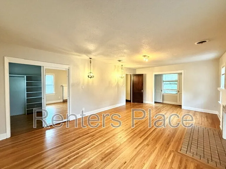 5524 S Owasso Ave — Photo 20