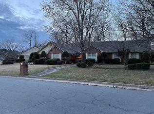 2217 Barney Ln, White Hall, AR 71602