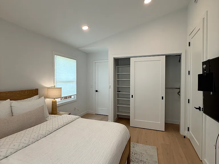 608 Montauk Hwy — Photo 2