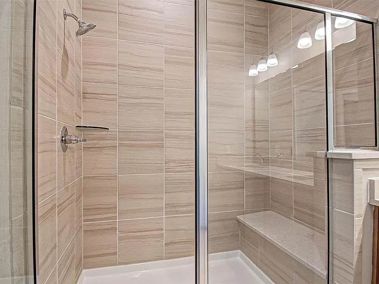 315 N Spotted Fern Dr — Photo 29