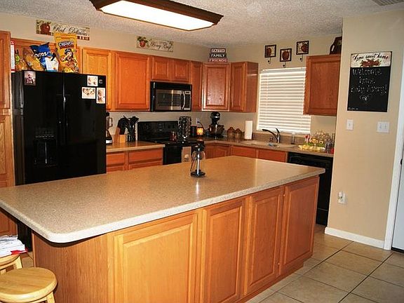 5th image of 510 Lakeview Dr