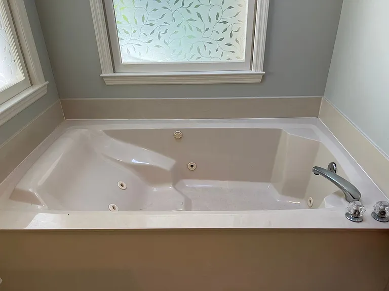 7 Golden Hind Dr — Photo 28