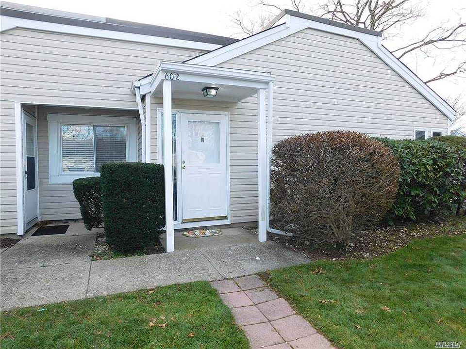 1st image of 602 Cabot Ct E