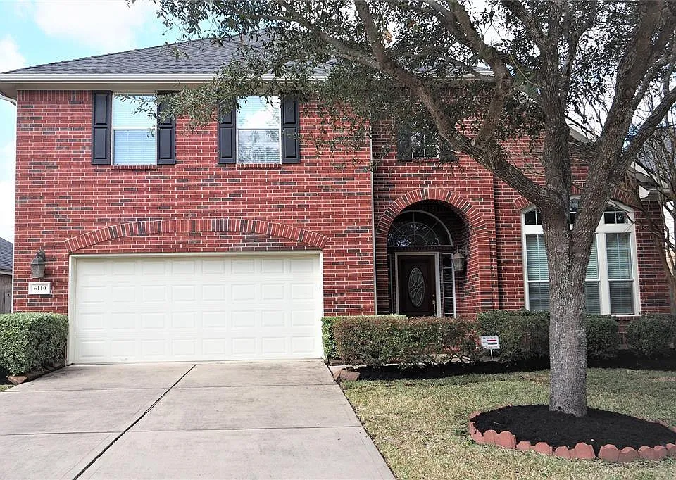 6110 Barkermist Ln